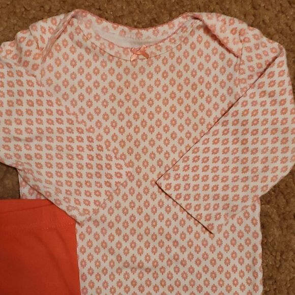 Three Set's of Carter's Baby Two Piece Bodysuit Pant Set Size 6M - Picture 3 of 13